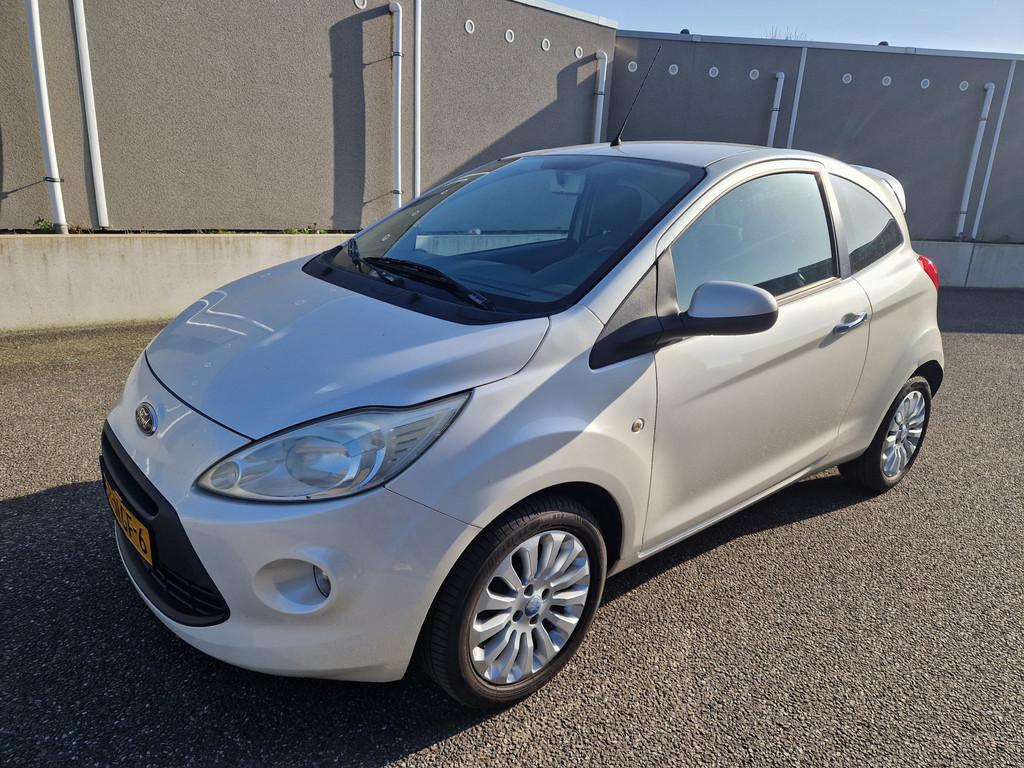 Ford Ka 1.2 Titanium X (bj 2010), Voorwielaandrijving, Gebruikt, 1242 cc, 4 cilinders