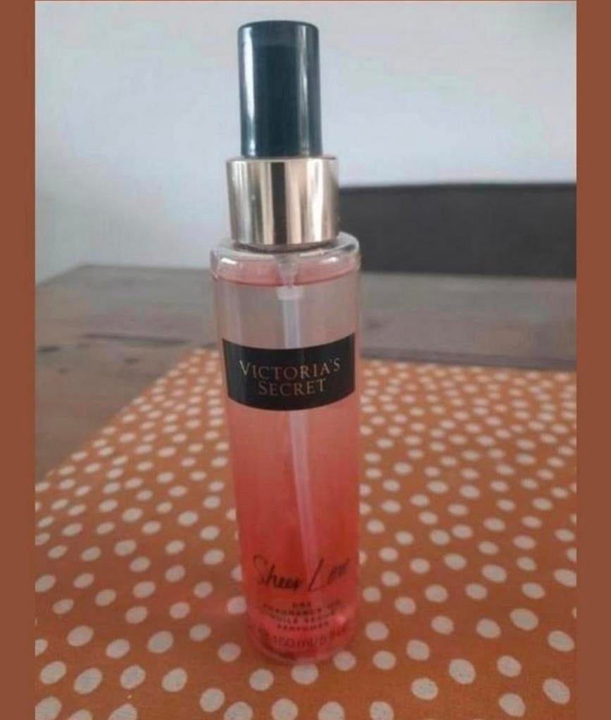 Victoria Secret body-oil  Sheet Love, Ophalen of Verzenden, Zo goed als nieuw