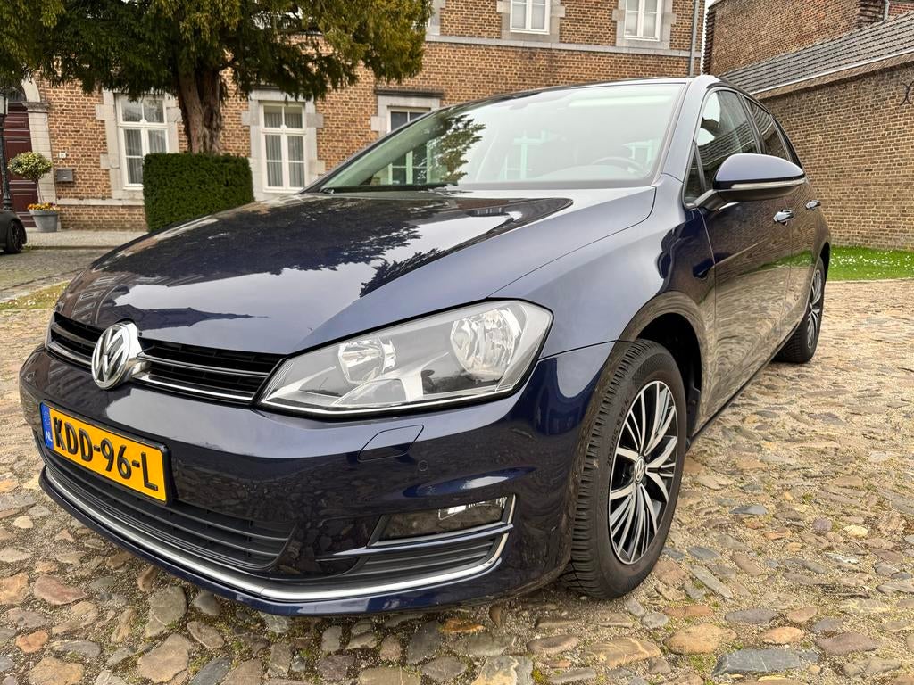 Volkswagen Golf 7 Allstar 1.2 2017 nieuwe riem/beurt/banden, Auto's, Voorwielaandrijving, Stof, 4 cilinders, Blauw