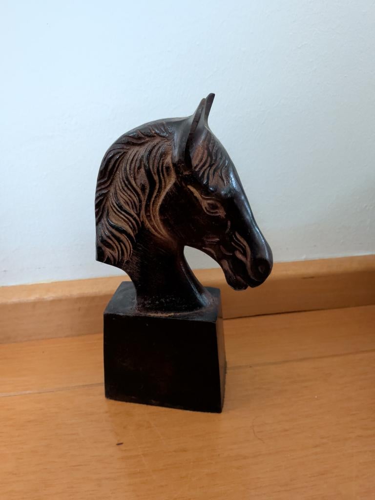 Paardenhoofd beeld 20 cm polyresin, Tuin en Terras, Tuinbeelden, Ophalen of Verzenden, Nieuw, Kunststof, Dierenbeeld