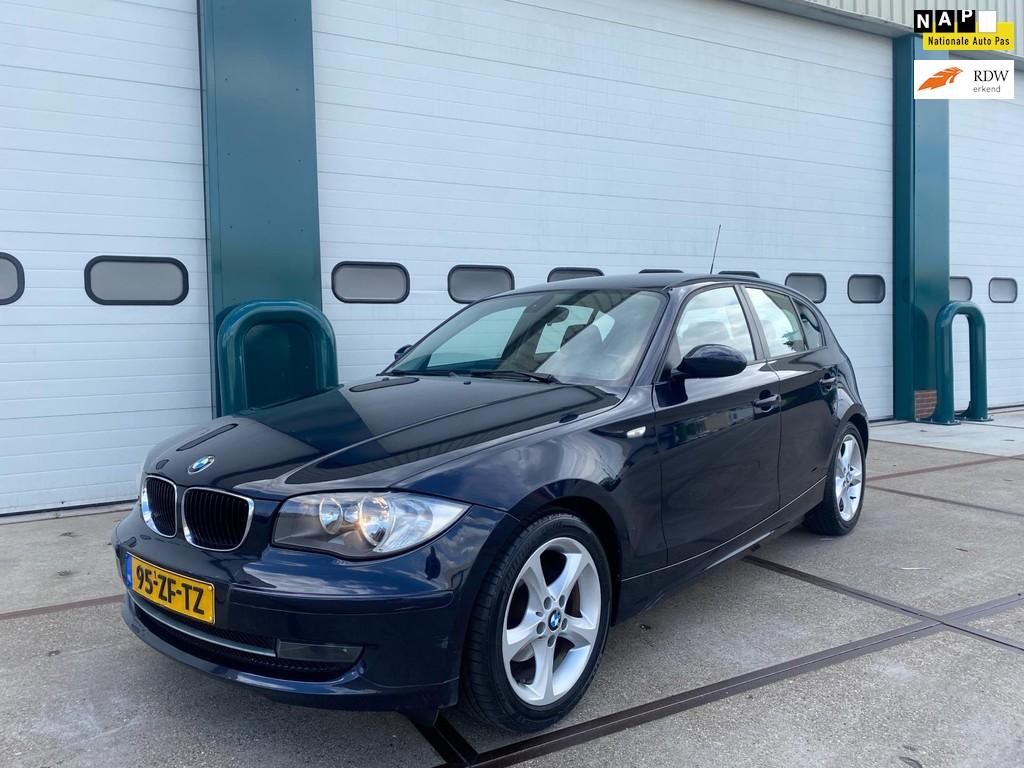 BMW 1-serie 116i Business Line, Gebruikt, 4 cilinders, 122 pk, Origineel Nederlands