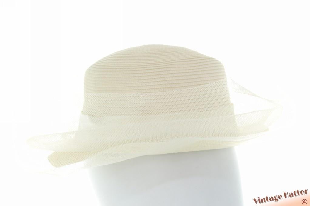 Dames trouwhoed ivoorwit toyo-achtig polyester met voile 56, Ophalen of Verzenden, Gedragen, 56 of 57 cm (M, 7 of 7⅛ inch), Hoed