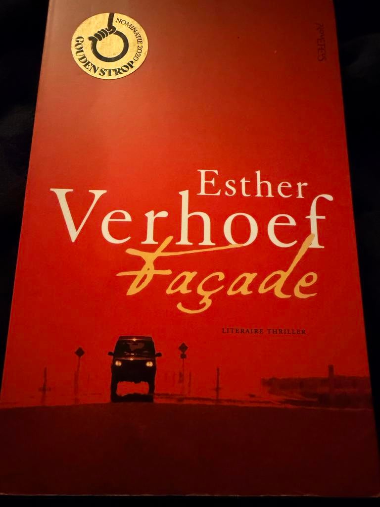 Façade - Esther Verhoef (Nominatie Gouden Strop 2020), Ophalen of Verzenden, Nieuw, Nederland
