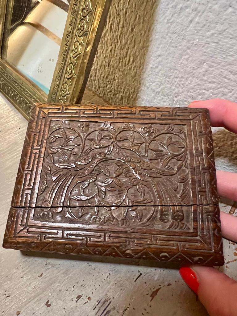 Vintage houten bewerkt kistje sieradendoosje doosje india, Antiek en Kunst, Ophalen of Verzenden