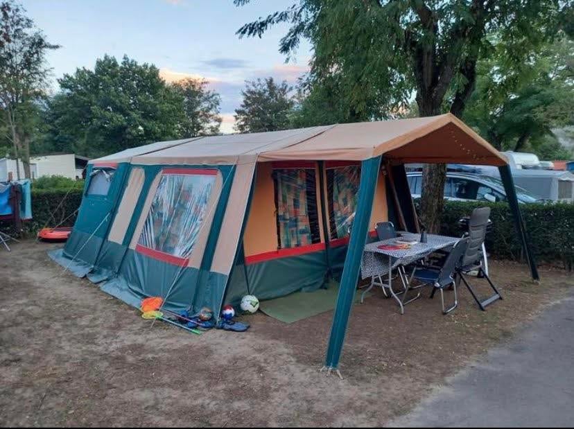 Vouwwagen trigano chantilly gl, Ophalen