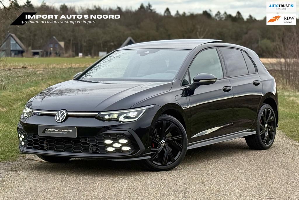 Volkswagen Golf GTE !MARGE! Pano Blackstyle Trekhaak IQ ligh, Auto's, Volkswagen, Voorwielaandrijving, Gebruikt, Zwart, 4 cilinders