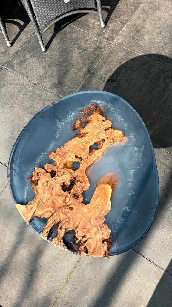 Unieke Epoxy Tafel met Olijfhout, Nieuw, Overige vormen, Minder dan 50 cm, Overige houtsoorten