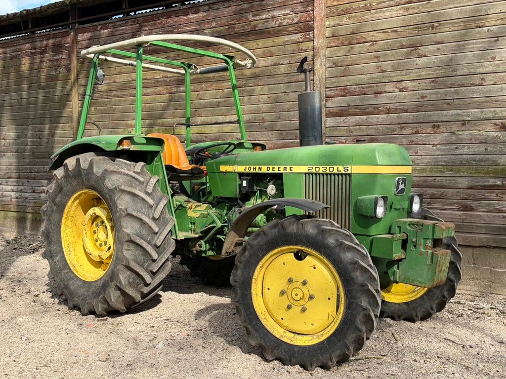 John deere 2030LS Tractor 4WD Hilo Stuurbekrachtiging, Gebruikt, Tot 2500, Tot 80 Pk, Ophalen