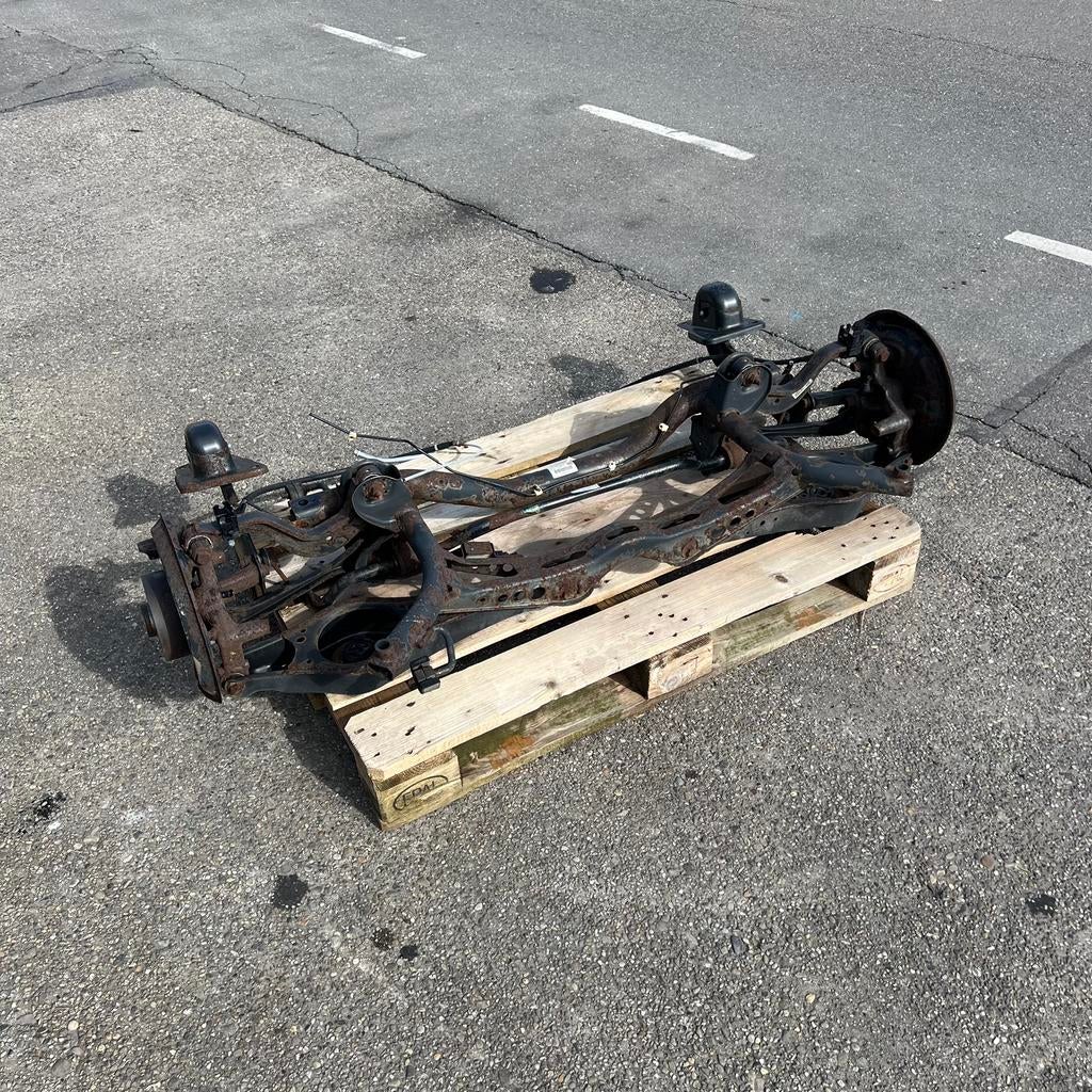 Achteras Volkswagen Golf 5 (2.0 FSI), Auto-onderdelen, Ophalen, Gebruikt, Seat