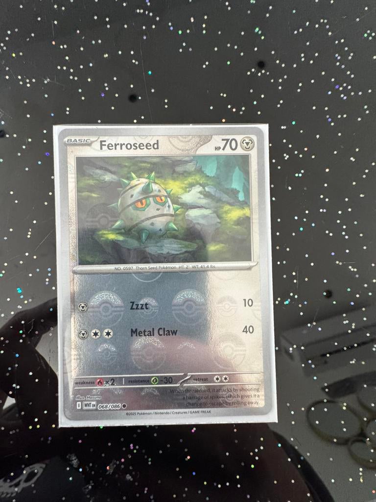 Ferroseed 068/086 Pokeball, Ophalen of Verzenden, Zo goed als nieuw