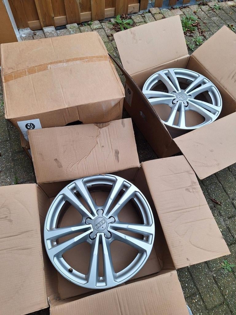 Originele Audi A3 S line velgen 18 inch - Zo goed als nieuw!, Auto-onderdelen, Banden en Velgen, Ophalen