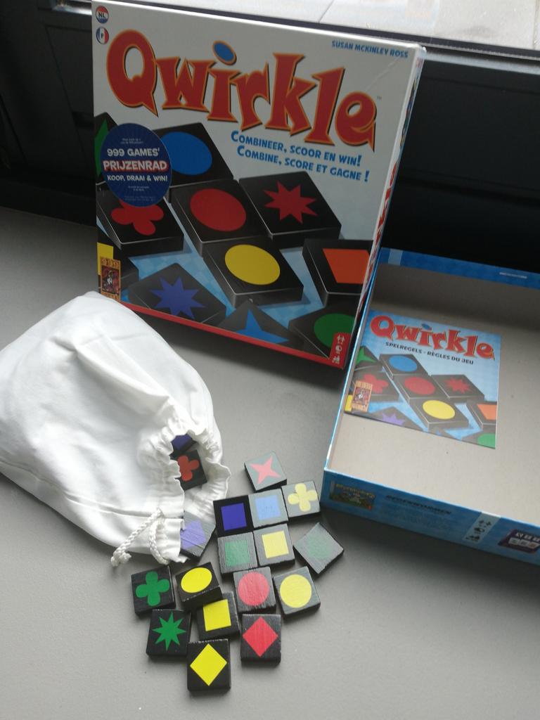 Qwirkle, legspel, Een of twee spelers, Ophalen of Verzenden, Zo goed als nieuw