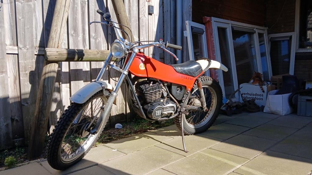 Montesa Cota 348 classic trial twinshock
