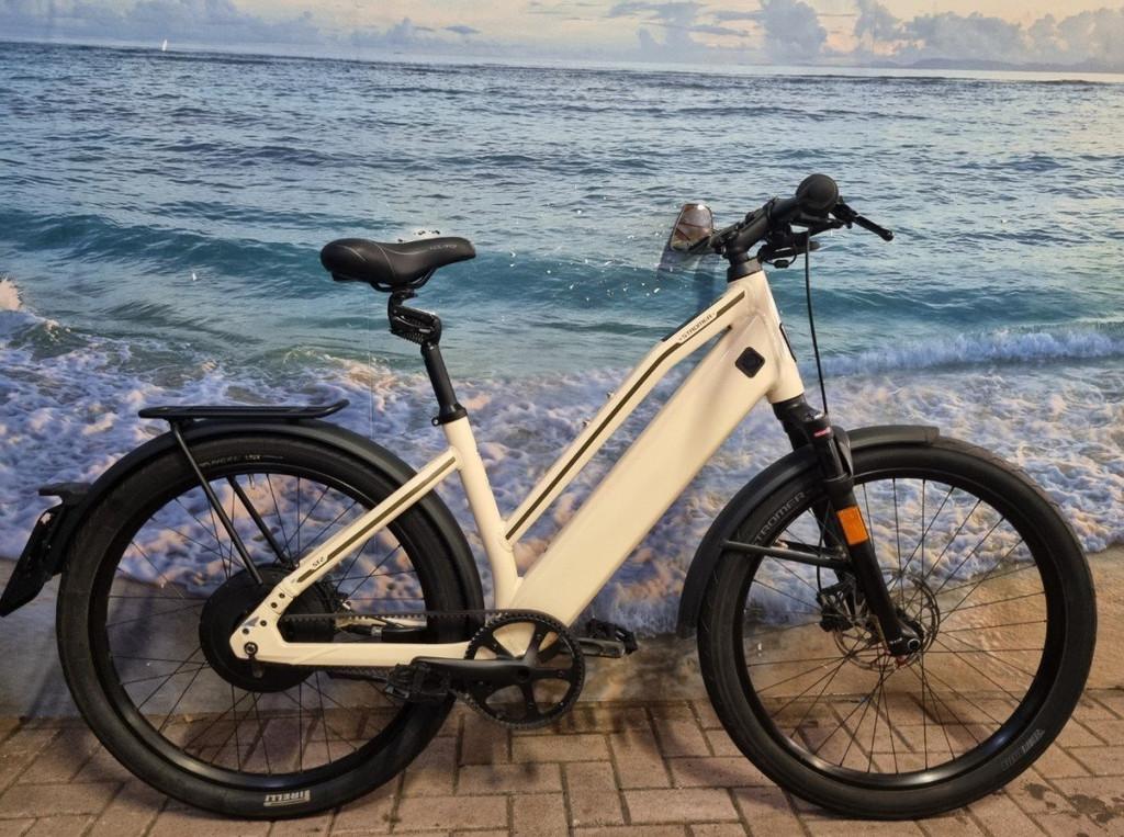 Stromer ST2 Belt, M, 983Wh, voorvorkvering, Speed pedelec La, Gebruikt, -, - 0
-, NL, -