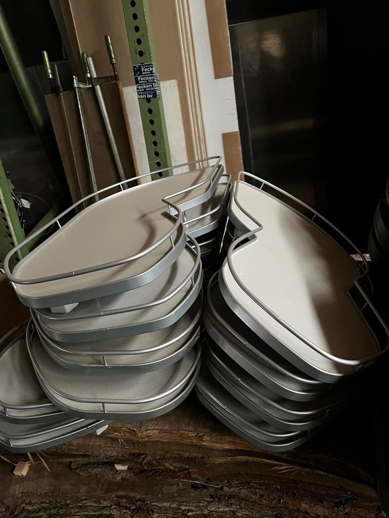 Partij draaicarroucel Kesseböhmer., Overige typen, Ophalen, Nieuw