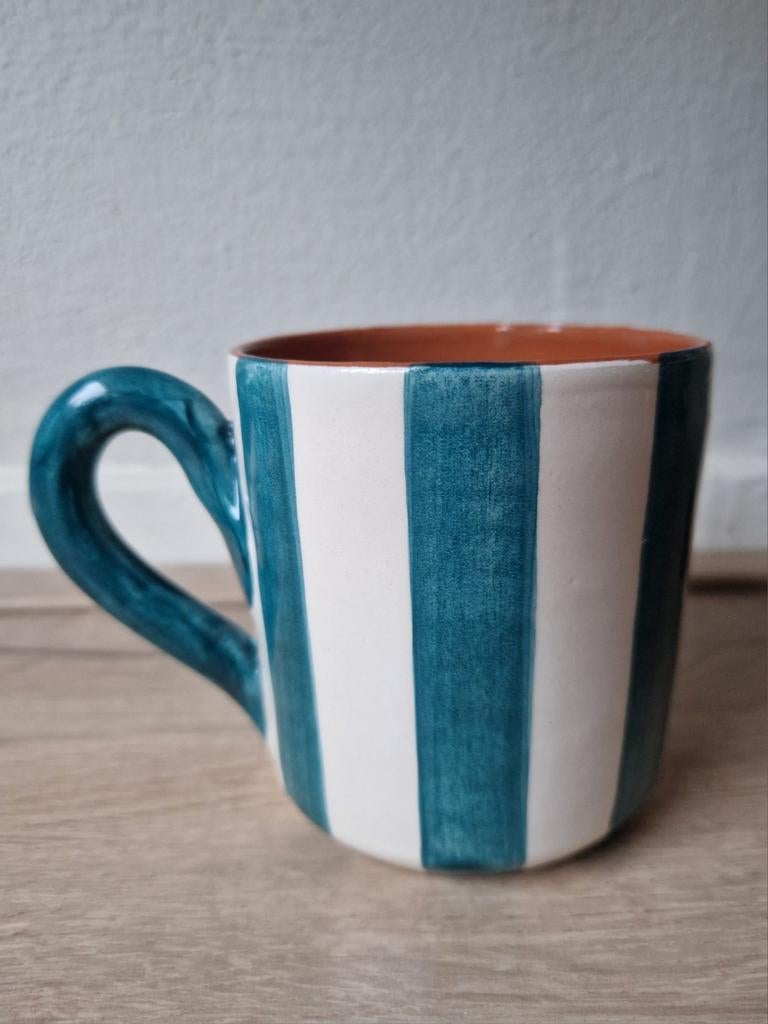 Gestreepte mok, Ophalen of Verzenden, Aardewerk, Overige stijlen, Kop(pen) en/of Schotel(s)