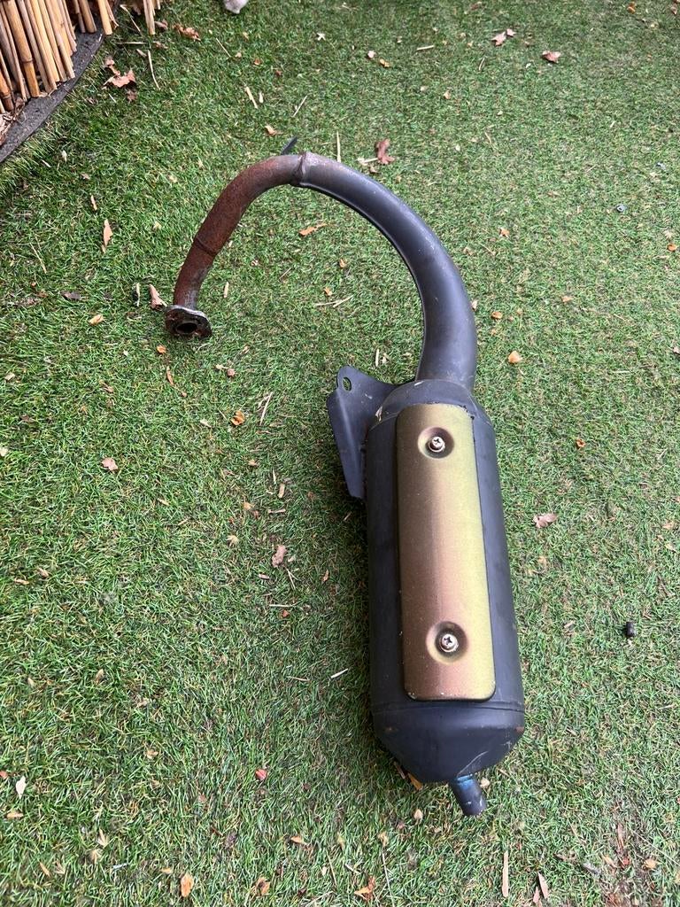 Originele Peugeot Vivacity bromfiets uitlaat., Ophalen, Zo goed als nieuw, Uitlaat, Peugeot