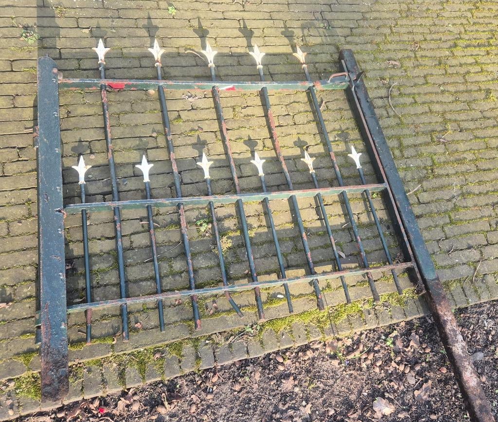 Gietijzeren Tuinhek - Klassiek en Robuust, Tuin en Terras, Ophalen, Gebruikt, Tuinhek