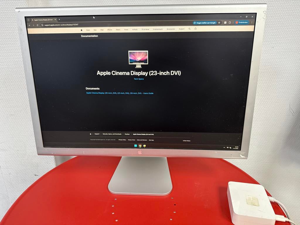 Apple Cinema Display A1082 23 inch met 90W adapter, Computers en Software, Monitoren, Gebruikt, Kantelbaar, Ophalen of Verzenden