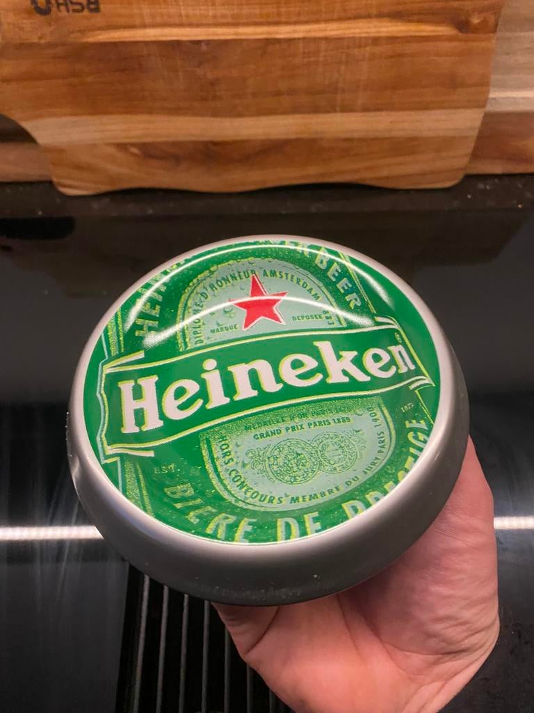 10 stuks Heineken reclame Asbak metaal gloednieuw, Ophalen of Verzenden, Nieuw, Gebruiksvoorwerp