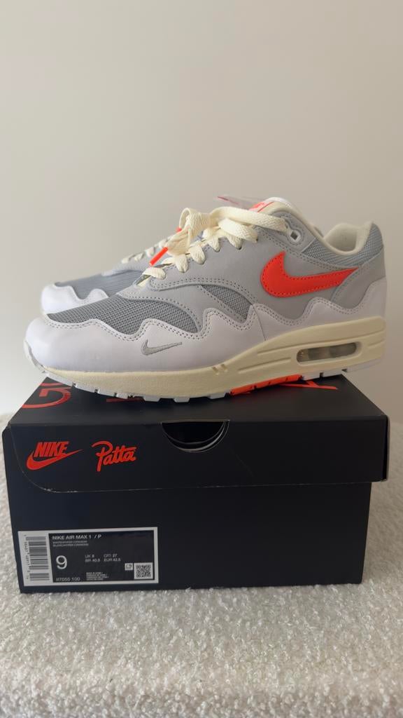 Patta X Nike Air Max 1 'White/Hyper Crimson', Wit, Nieuw, Ophalen of Verzenden, Sneakers of Gympen