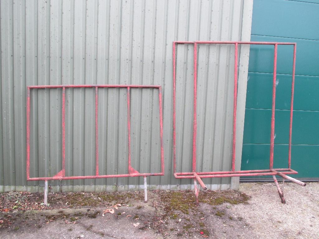 ijzeren strohekken (miedema), Ophalen