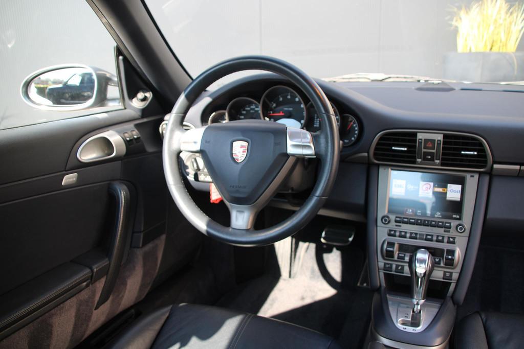 Porsche 911 3.6 Carrera (997) | 325pk | Tiptronic S | Youngt, Automaat, Achterwielaandrijving, Gebruikt, Zwart
