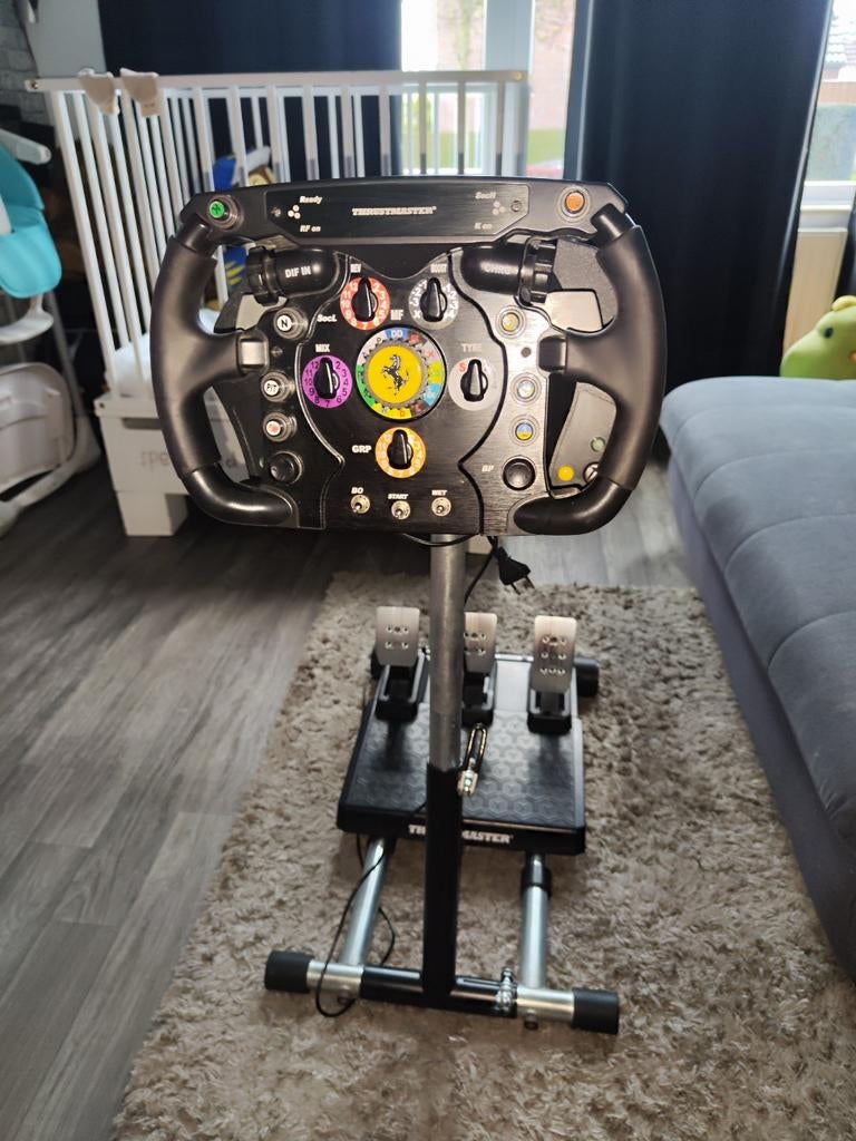 rustmaster TX stuur + Ferrari add-on + T3PM pedalen, Spelcomputers en Games, Ophalen, Gebruikt, Stuurtje of Sportattribuut, Xbox One
