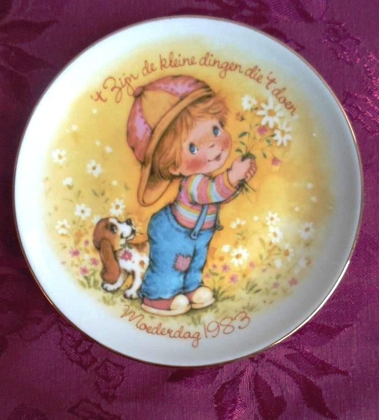 AVON Moederdag 1983. Moederdag schaaltje / bordje, Ophalen of Verzenden