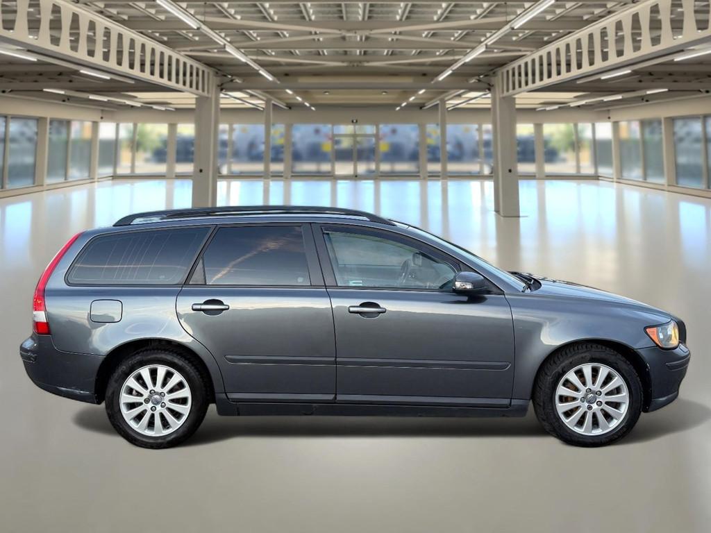 Volvo V50 2.4 Automaat/trekhaak/stoelverwarming/garantie, Stof, Gebruikt, 700 kg, 11 km/l