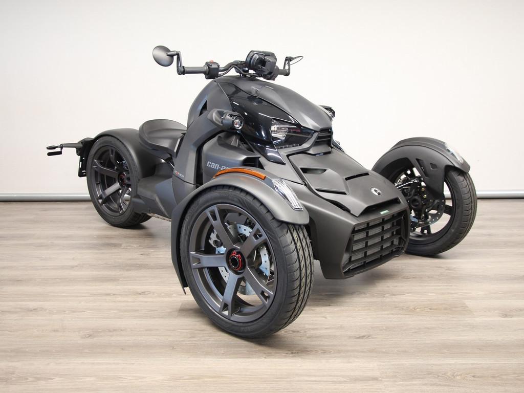CAN-AM RYKER 600 EXTRA VEEL VOORDEEL OP ALLE CAN-AM MODELLEN, Motoren, Quads en Trikes, meer dan 35 kW