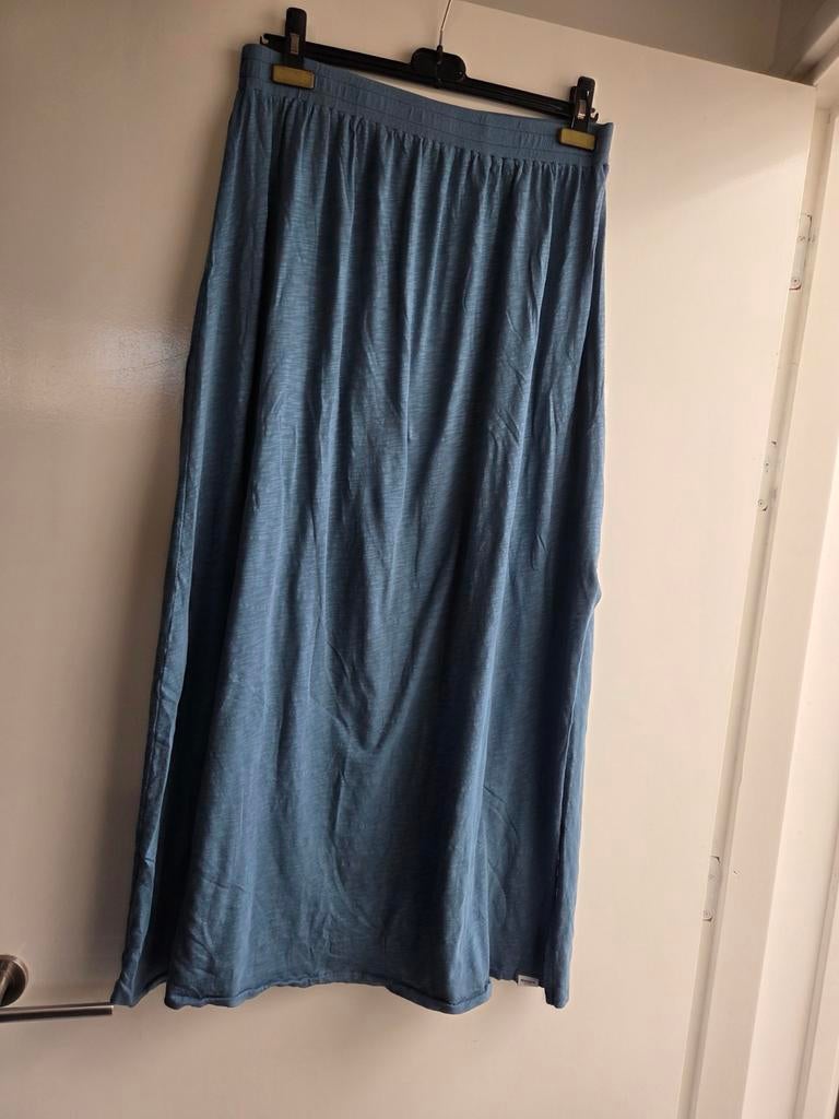 Penn & Ink tricot rok jeansblauw XL, Kleding | Dames, Rokken, Ophalen of Verzenden