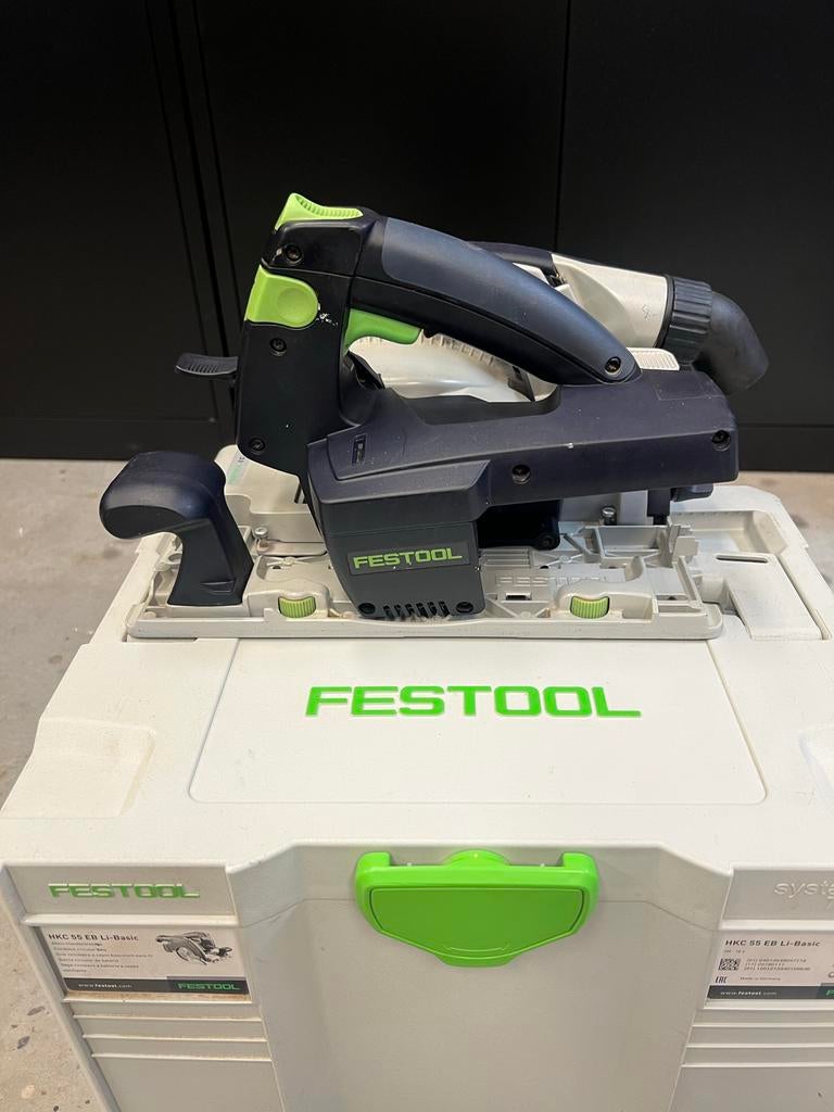 Festool HKC 55 EB Accu Pendelkapzaag met 2 accu's en lader, Ophalen, Gebruikt, Cirkelzaag, 600 tot 1200 watt