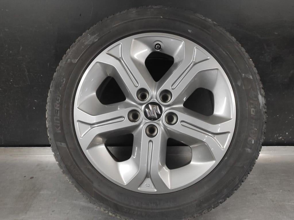 Velgen set + banden Suzuki Vitara ( 215-50-R17 ), Banden en Velgen, 17 inch, Ophalen of Verzenden, All Season