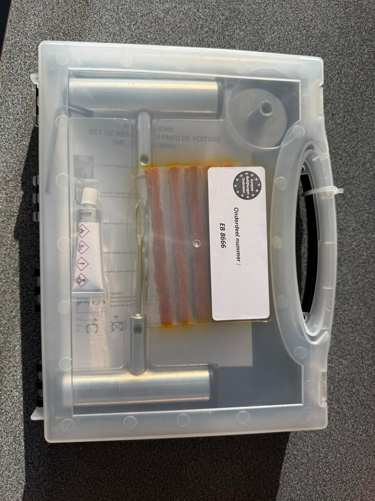 Banden reparatie set, Auto diversen, Autogereedschap, Ophalen of Verzenden, Zo goed als nieuw