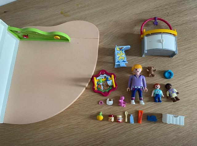 Playmobil kinderopvang 70282, Ophalen of Verzenden, Zo goed als nieuw, Jongen of Meisje