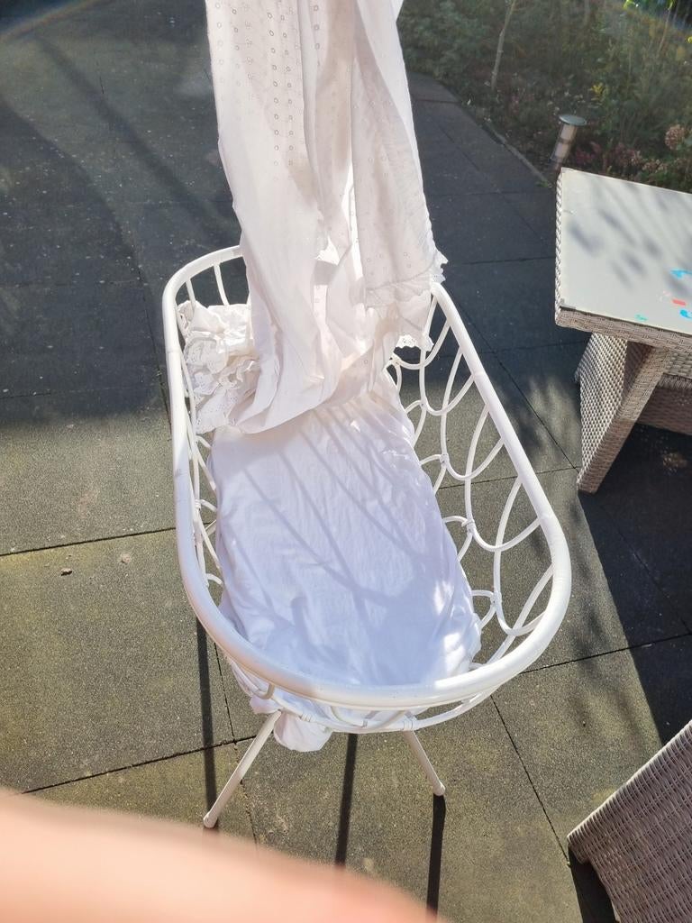 Wit wiegje, Kinderen en Baby's, Babywiegjes en Ledikanten, Ophalen of Verzenden