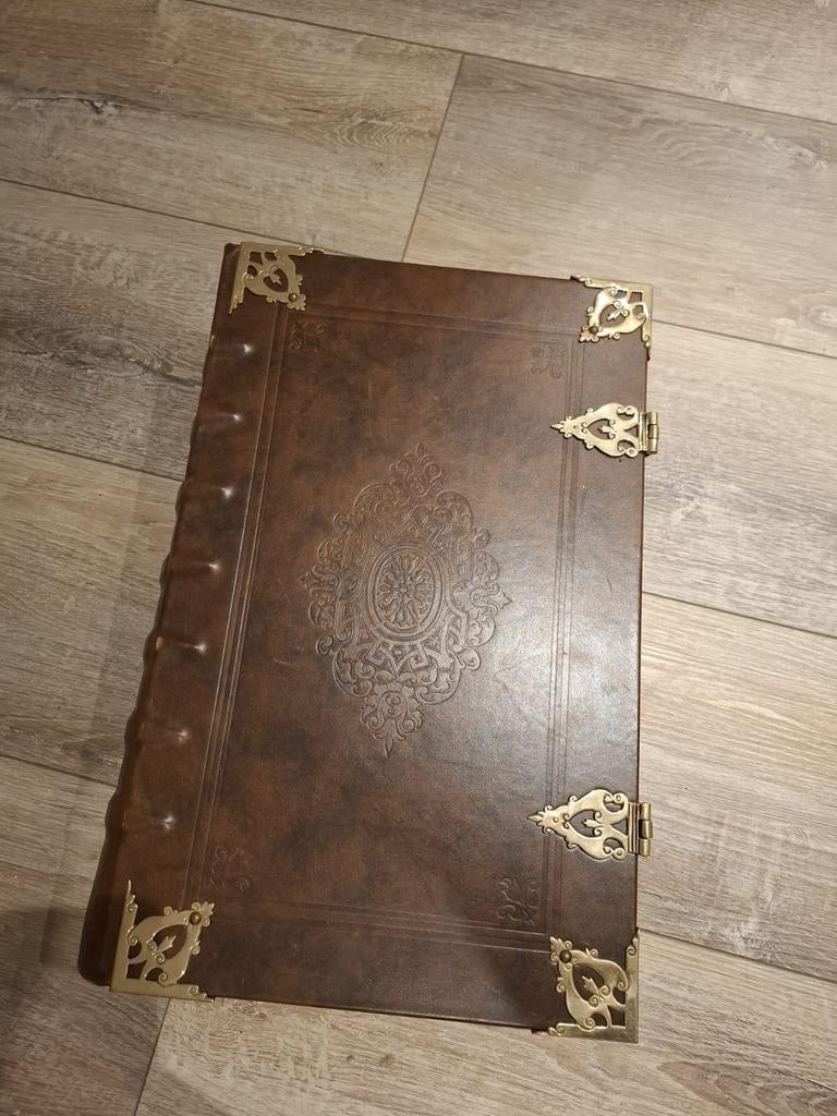 Kanselbijbel Statenvertaling - Prachtig Decorstuk, Ophalen, Zo goed als nieuw, Christendom | Protestants