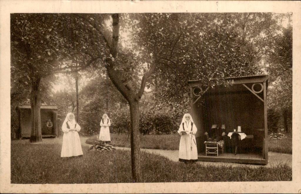 Hilversum - Tuin - Lighallen, Ophalen of Verzenden, Voor 1920, Gelopen, Noord-Holland