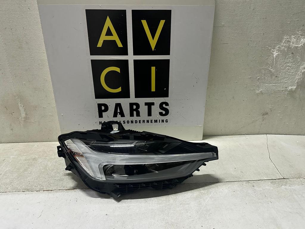 Koplamp Volvo XC60 II FULL LED-RECHTS 32404706, Gebruikt, -, -, Ophalen of Verzenden