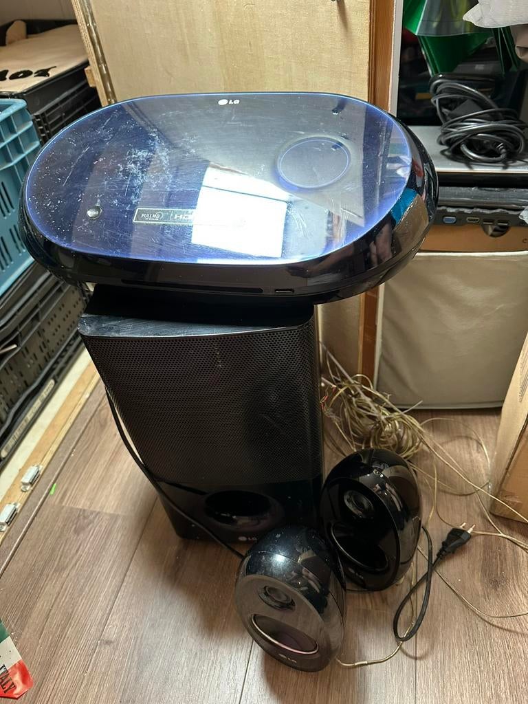 Lg surround set, Blu-ray-speler, 70 watt of meer, Zo goed als nieuw, 5.1-systeem