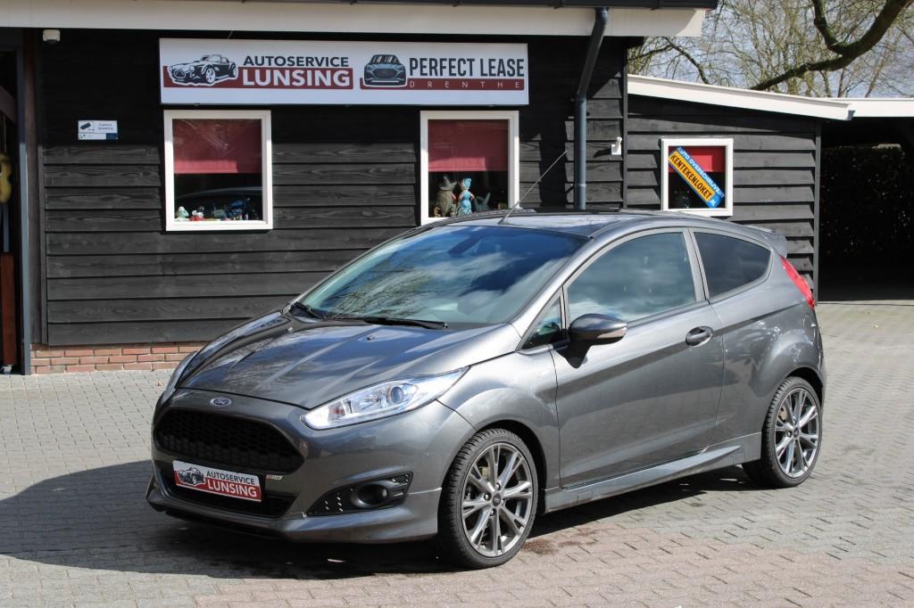 Ford FIESTA ST-Line 1.0 Ecoboost 140PK - Navi Airco Nwe Dist, Electronic Stability Program (ESP), Bedrijf, Handgeschakeld, Fiësta