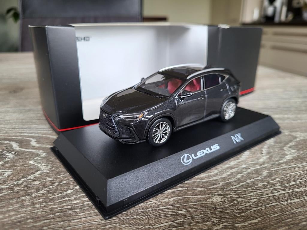 Lexus NX schaal 1:43, Ophalen of Verzenden, Zo goed als nieuw, Auto, Overige merken