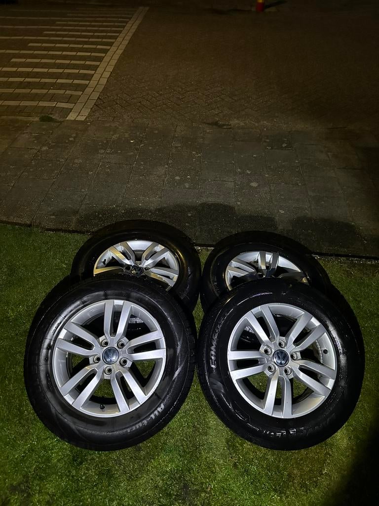16" Originele Volkswagen Tiguan Velgen - 5x112, Ophalen, 16 inch, Banden en Velgen, All Season