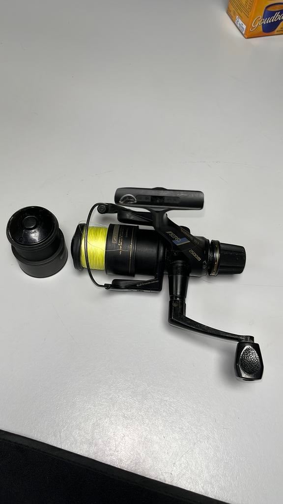 Shimano Aero 2500M, Watersport en Boten, Hengelsport | Algemeen, Ophalen of Verzenden, Gebruikt, Molen