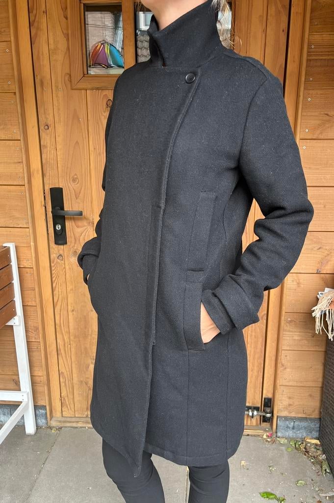 Exclusieve lange zwarte jas Maison Martin Margiela, Kleding | Dames, Ophalen of Verzenden, Zo goed als nieuw, Maat 38/40 (M), Zwart