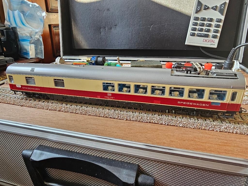 Roco Speisewagen met pantograaf, Hobby en Vrije tijd, Modeltreinen | H0, Gebruikt, Gelijkstroom, Wagon, Ophalen of Verzenden