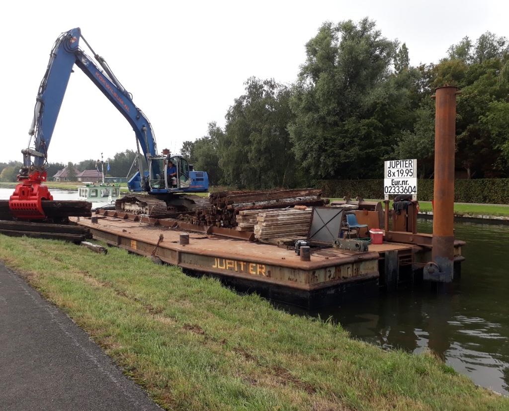 Te huur/ Te Koop Ponton 20 x 8,0 x 1,8 m, Gebruikt, Minder dan 100 pk, Overige brandstoffen, Ponton