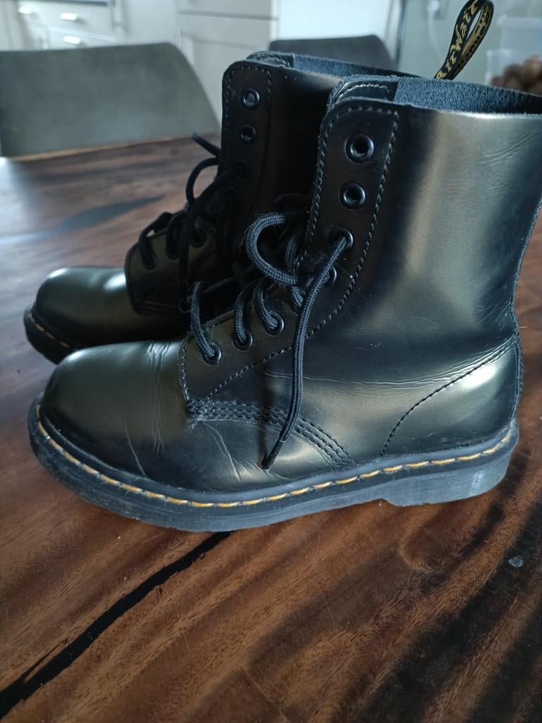 Dr Martens maat 38, Ophalen of Verzenden, Zo goed als nieuw, Groen