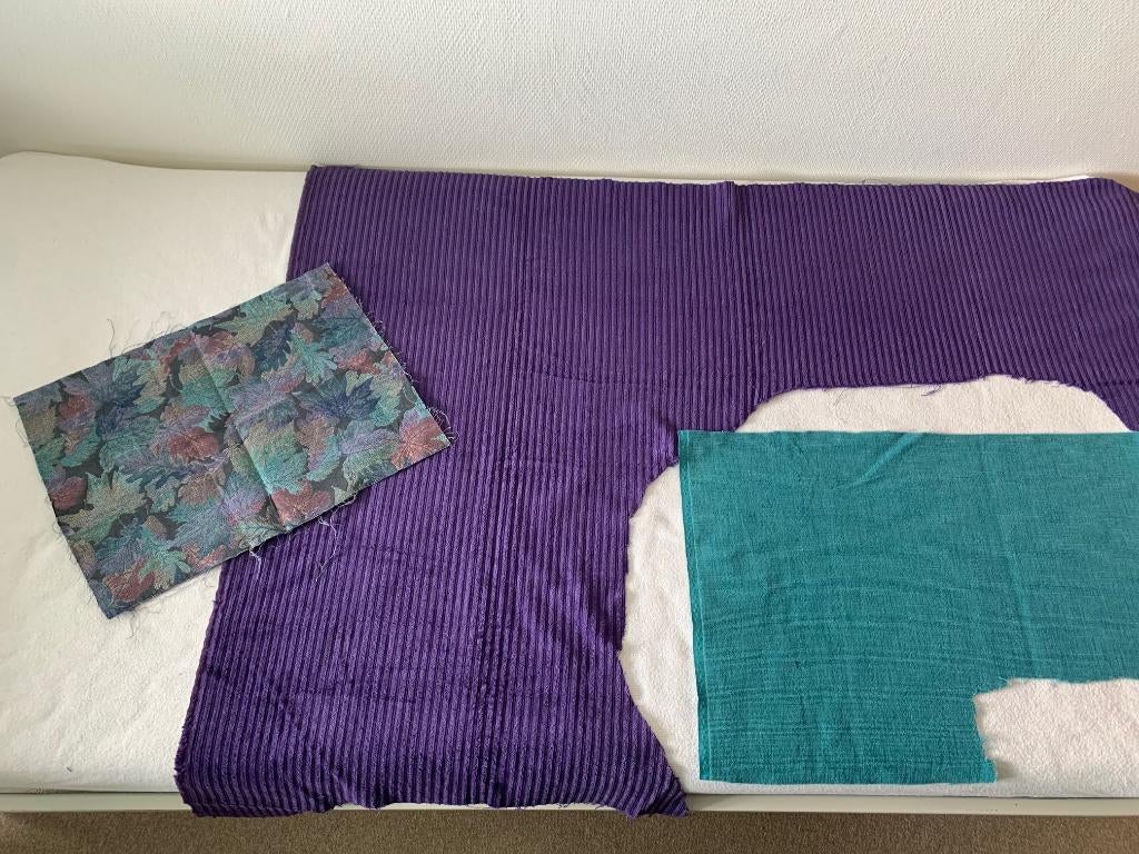 3 lappen meubelstof: Cretonne, Velours en Rib., Overige materialen, Ophalen of Verzenden, Zo goed als nieuw, 30 tot 120 cm